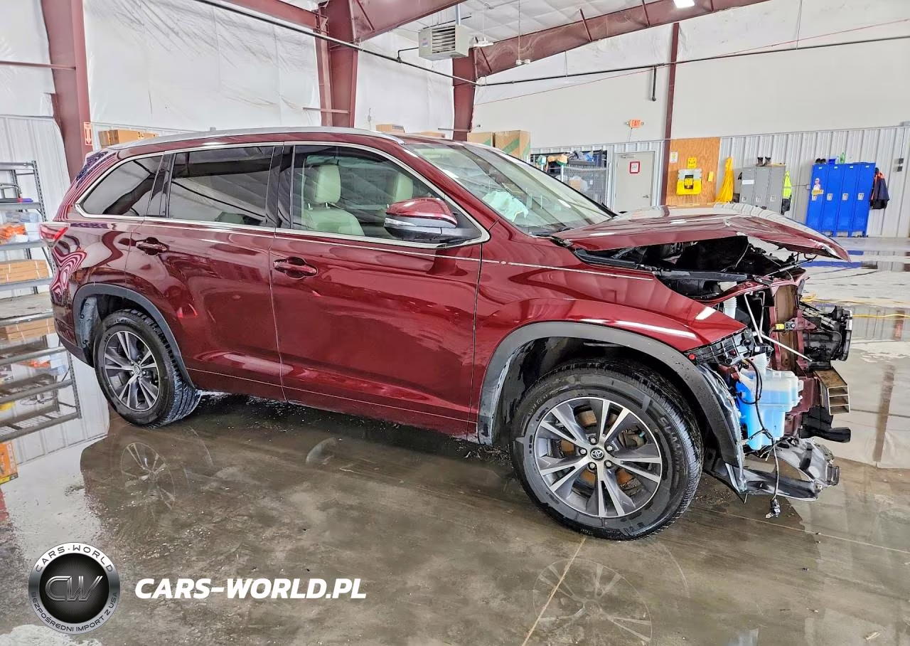 2016 Toyota Highlander Xle VIN:5TDKKRFH6GS159942 - 4
