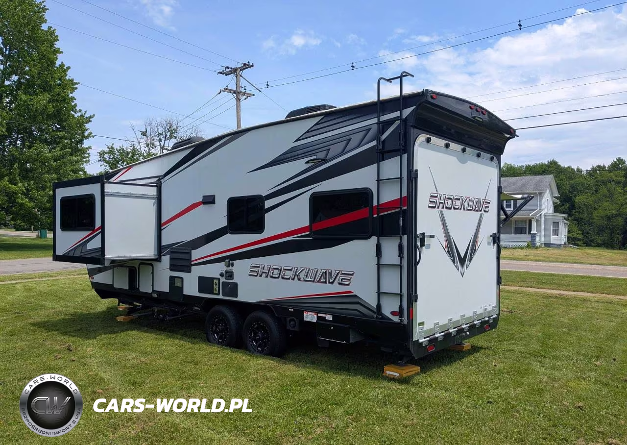 2021 Forest River Shockwave Toy Hauler Toy Hauler Camper VIN:4X4TSHZ22ME005892 - 3