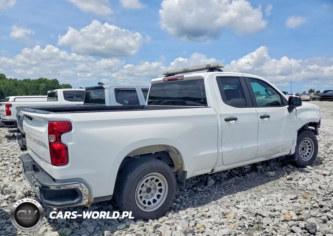 2020 Chevrolet Silverado C1500 VIN:1GCRWAEH4LZ325227 - 3