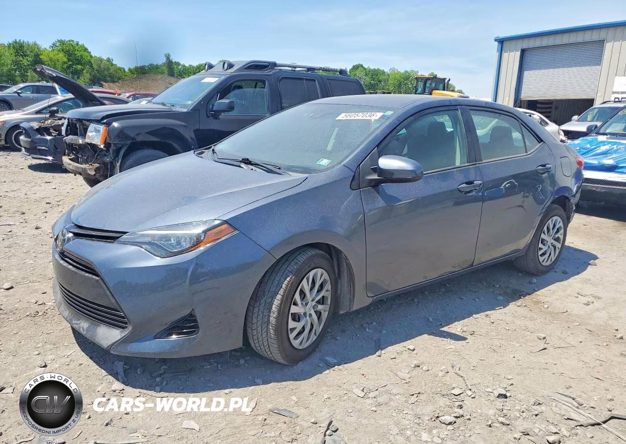 2018 Toyota Corolla Le – zdjęcie 1 z 12