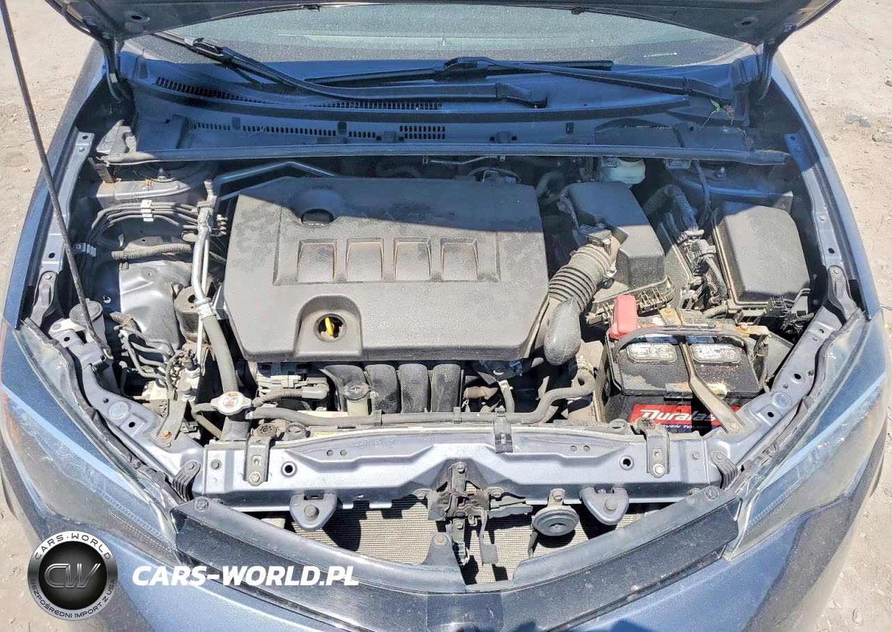 2018 Toyota Corolla Le VIN:2T1BURHE8JC059709 - 11
