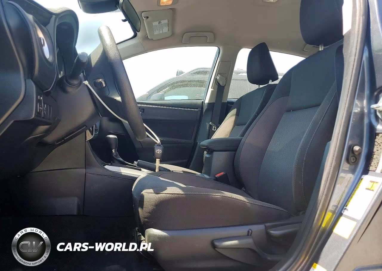 2018 Toyota Corolla Le VIN:2T1BURHE8JC059709 - 7