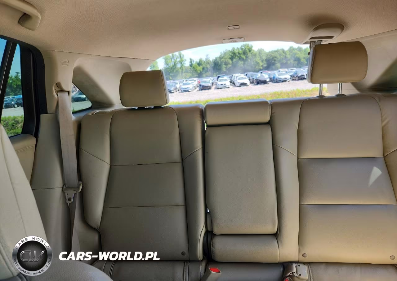 2018 Acura Rdx VIN:5J8TB3H30JL011587 - 10