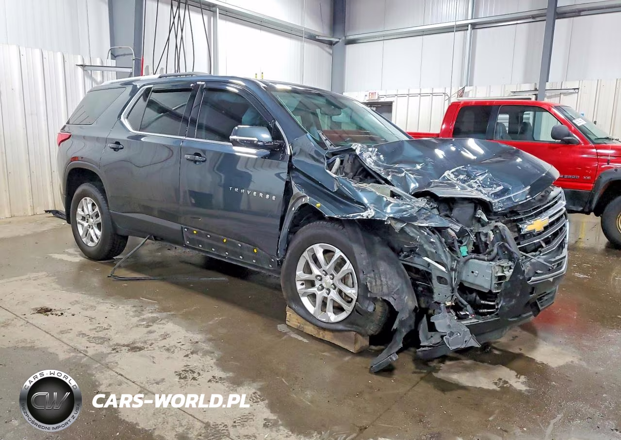 2018 Chevrolet Traverse Lt VIN:1GNEVGKW6JJ227603 - 4