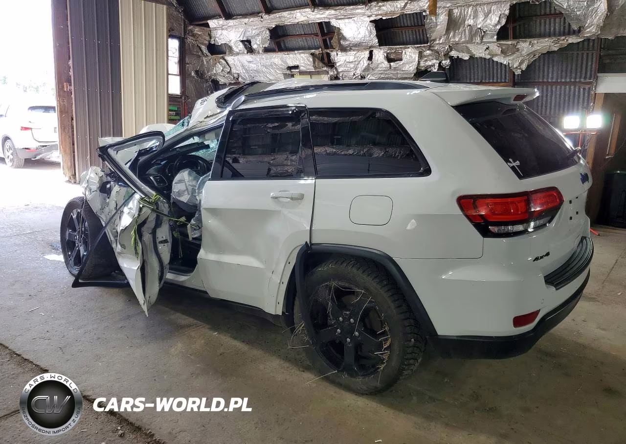 2020 Jeep Grand Cherokee Laredo VIN:1C4RJFAG3LC134250 - 2