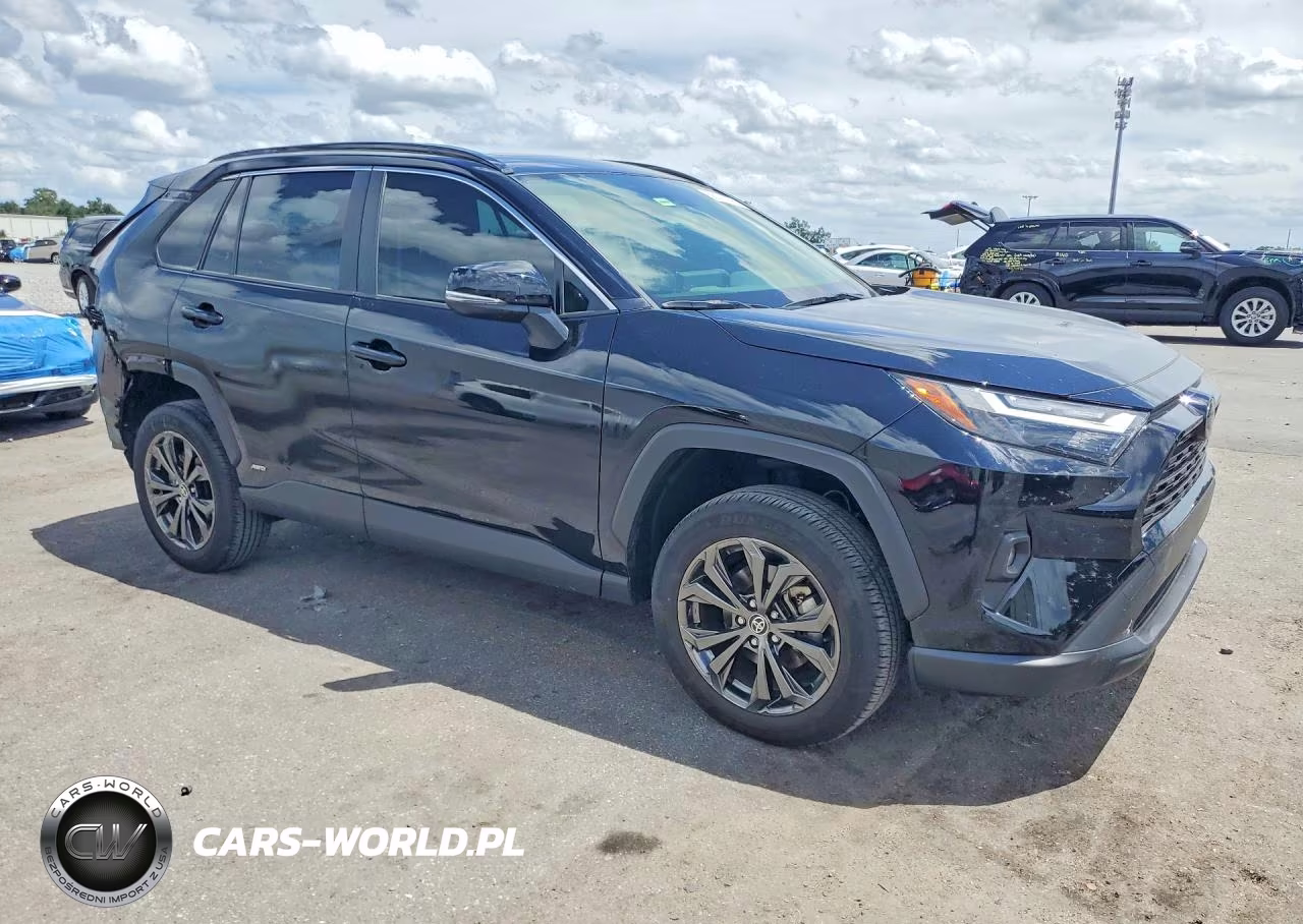 2025 Toyota Rav4 Xle Premium VIN:JTMB6RFV4SD153541 - 4