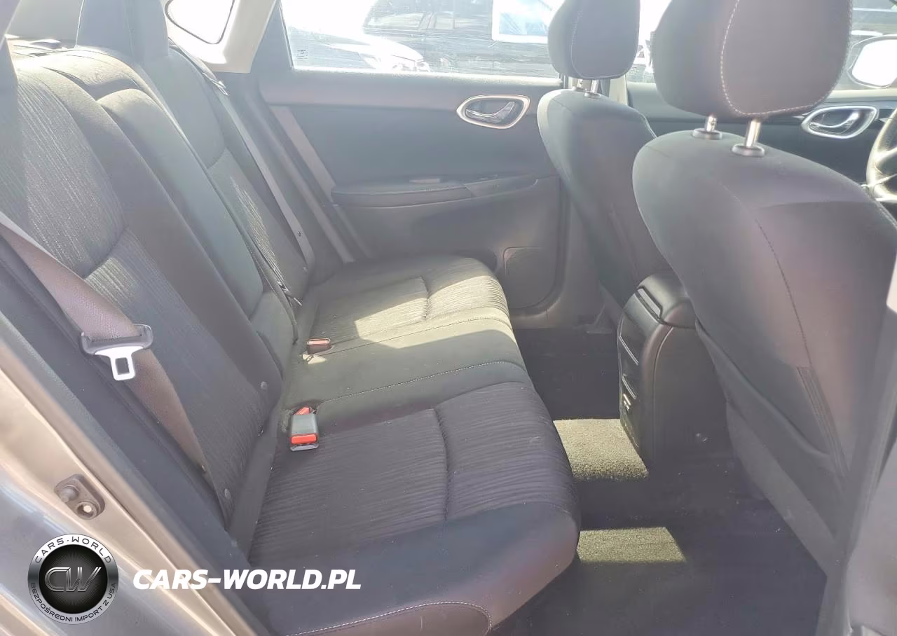 2019 Nissan Sentra Sv VIN:3N1AB7AP5KL605899 - 10