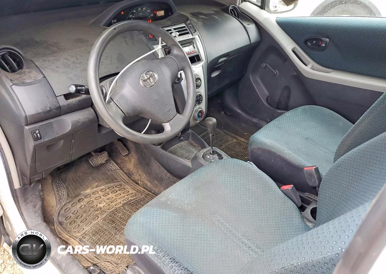 2007 Toyota Yaris Base VIN:JTDJT923075079061 - 8