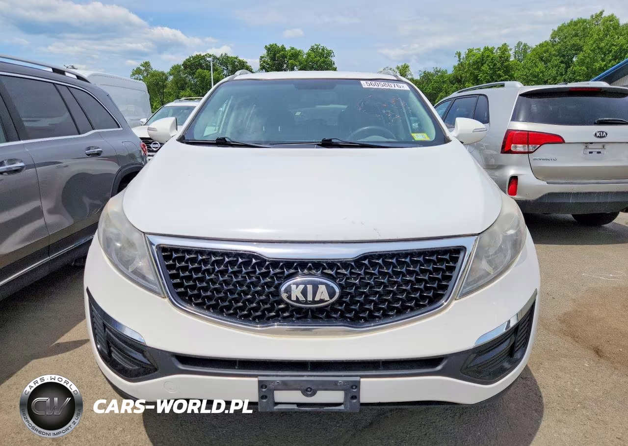 2014 Kia Sportage Lx VIN:KNDPBCAC7E7570885 - 5