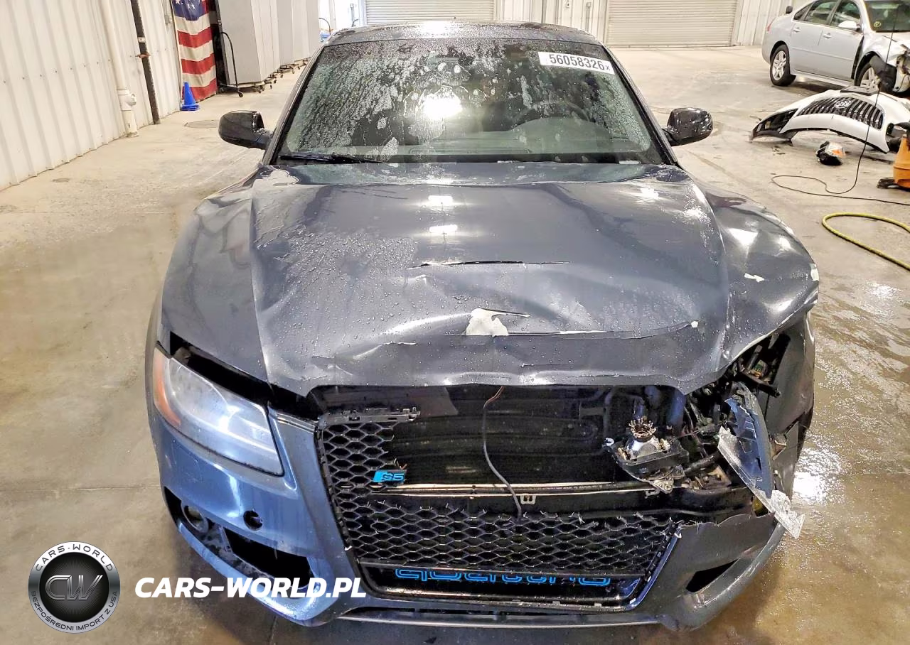 2011 Audi S5 Premium Plus VIN:WAUCVAFR4BA001978 - 5