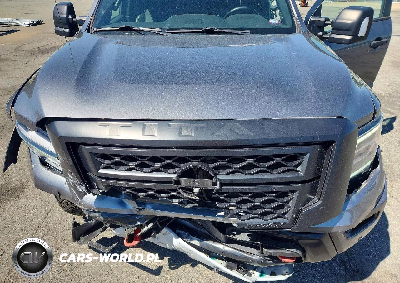 2020 Nissan Titan Pro-4X VIN:1N6AA1ED5LN500825 - 11