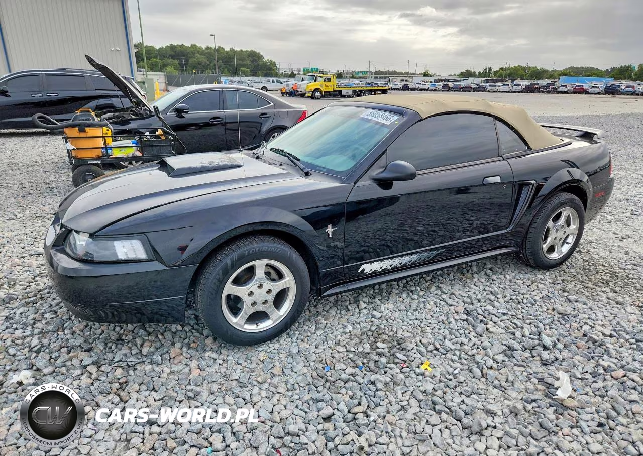 2003 Ford Mustang
