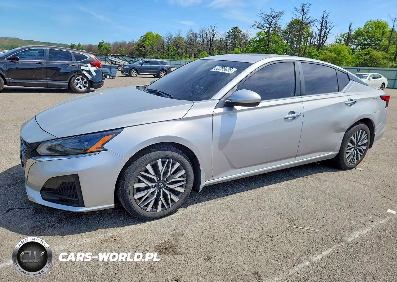 2024 Nissan Altima Sv – zdjęcie 1 z 12