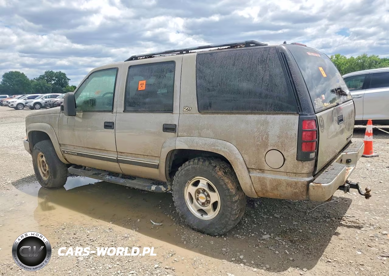 2000 Chevrolet Tahoe K1500 VIN:1GNEK13R2YR179298 - 2