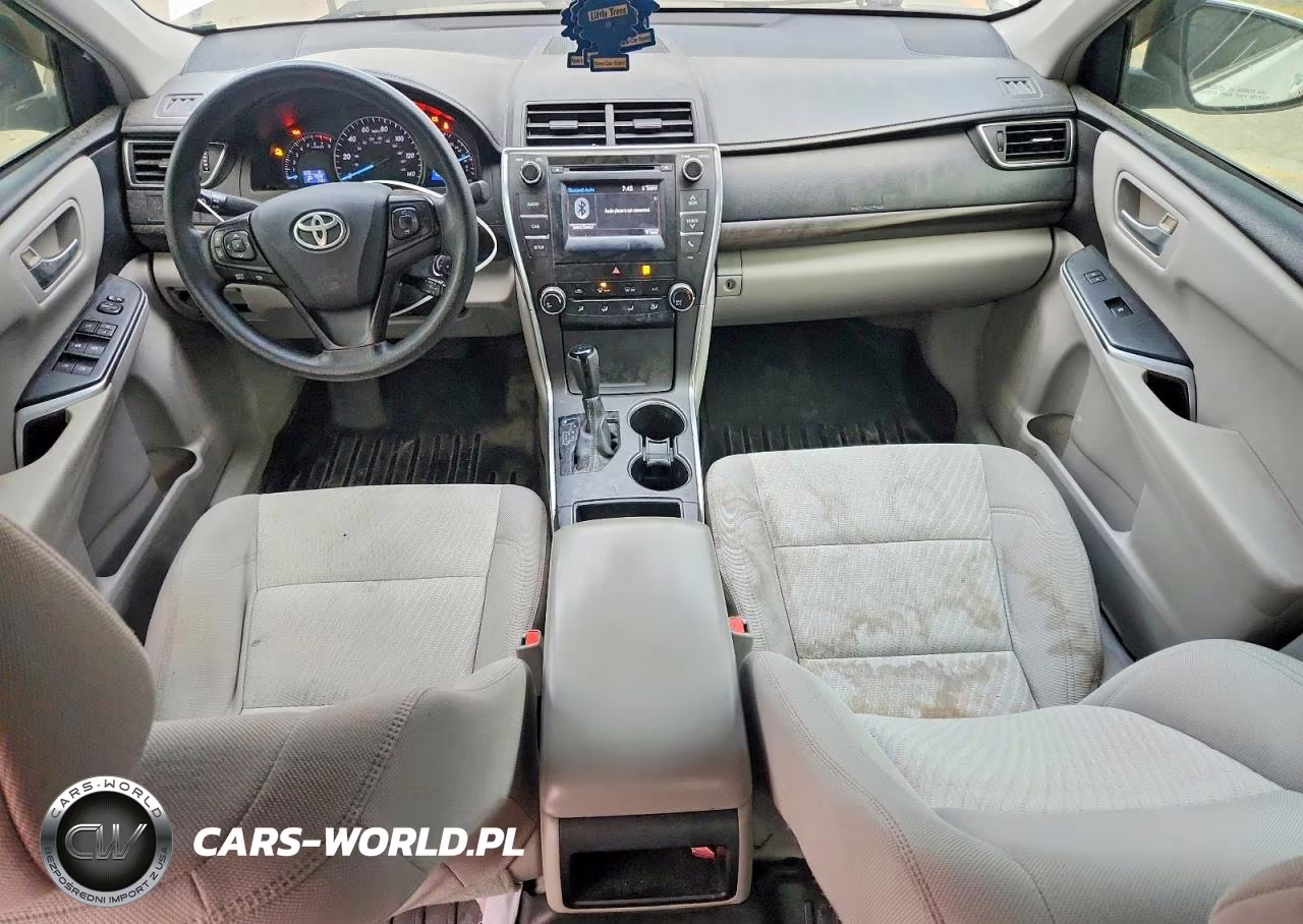 2015 Toyota Camry Le VIN:4T1BF1FK4FU884821 - 8