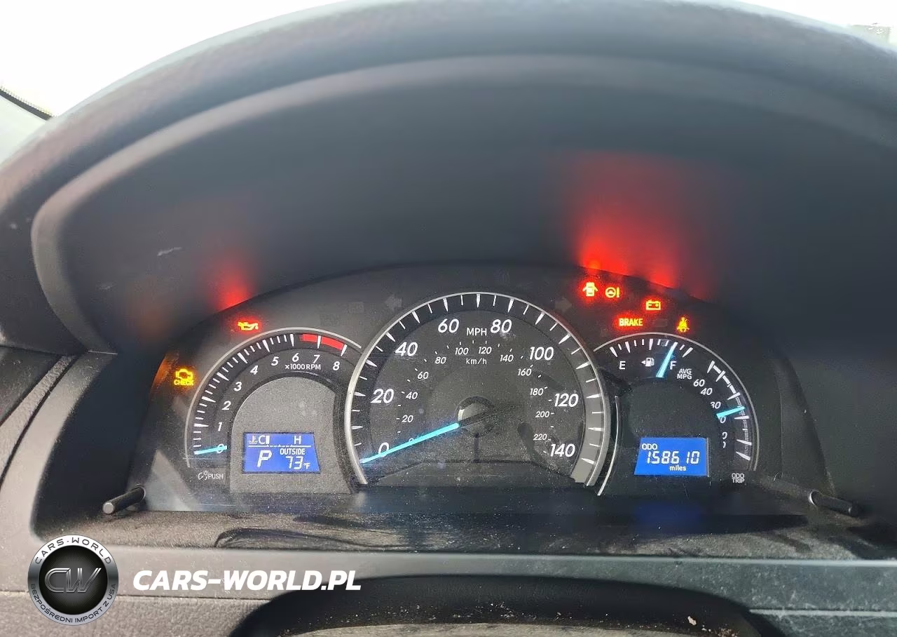 2015 Toyota Camry Le VIN:4T1BF1FK4FU884821 - 9