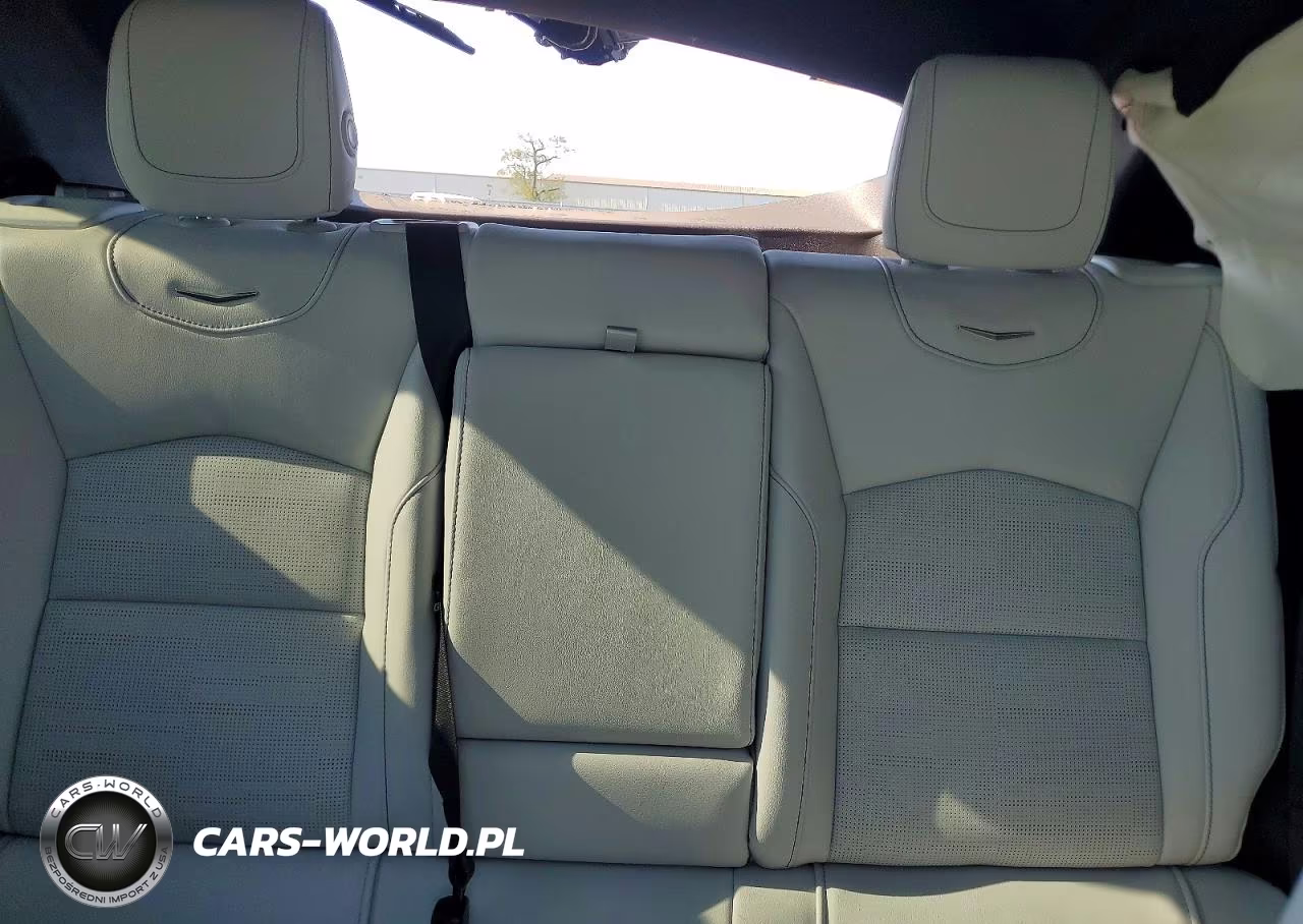 2024 Cadillac Xt4 Sport VIN:1GYFZFR46RF180226 - 10