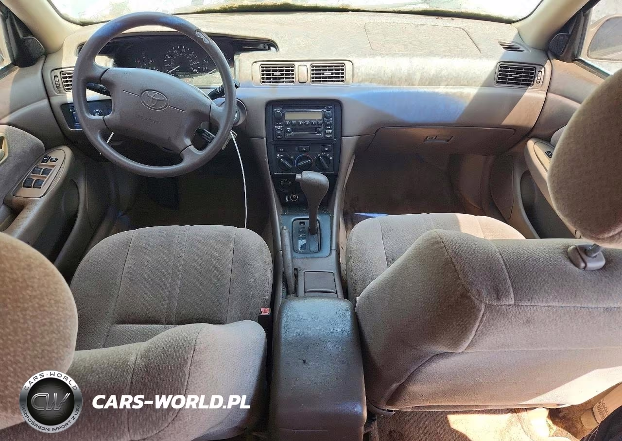 2000 Toyota Camry Le VIN:4T1BG28K2YU656111 - 8