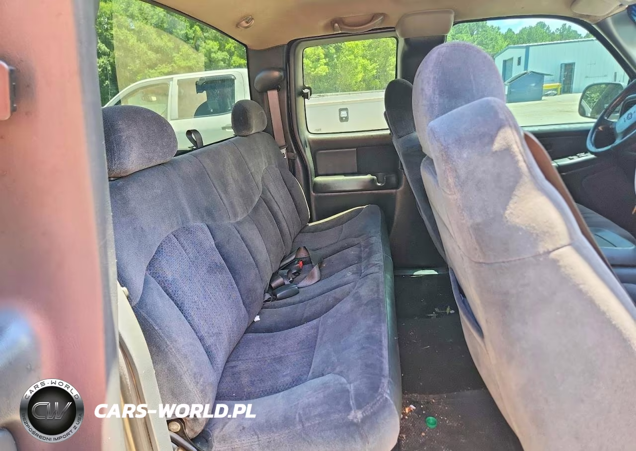 2001 Chevrolet Silverado C1500 VIN:2GCEC19V211370261 - 10