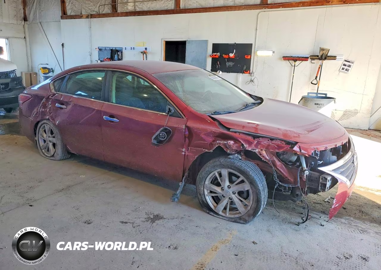 2013 Nissan Altima 2.5 VIN:1N4AL3AP7DN447013 - 4