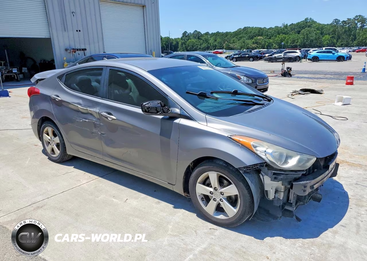2012 Hyundai Elantra Gls VIN:5NPDH4AE7CH078892 - 4