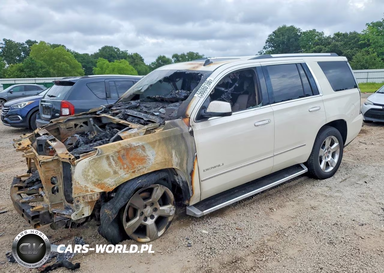 2015 GMC Yukon Denali – zdjęcie 1 z 13