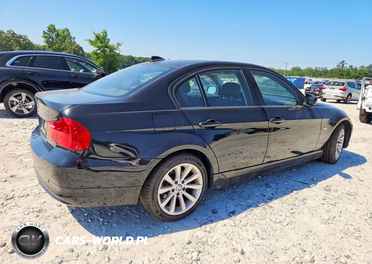 2011 BMW 328 I VIN:WBAPH7C50BE678936 - 3
