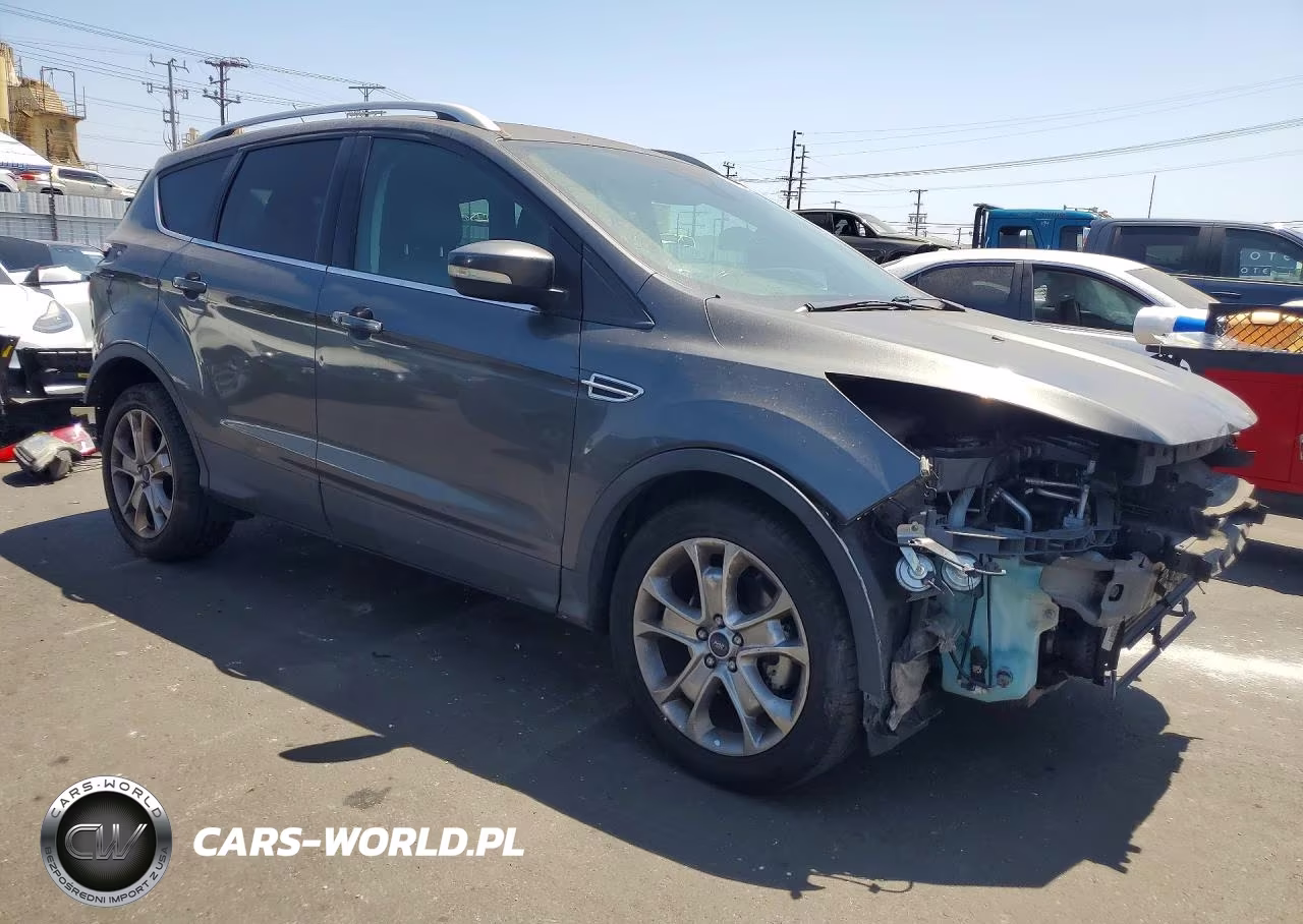 2015 Ford Escape Titanium VIN:1FMCU0JX3FUC63433 - 4