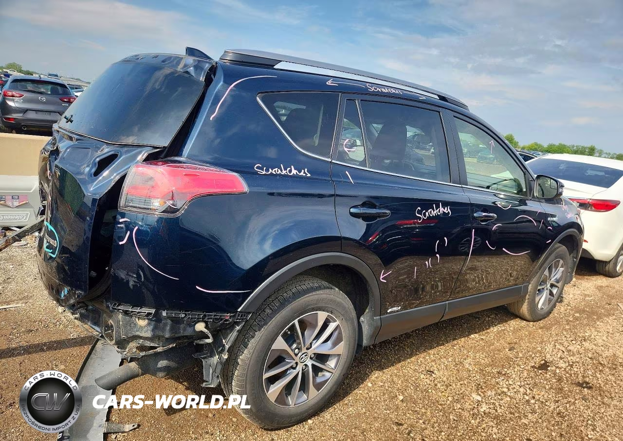 2018 Toyota Rav4 Hybrid Le VIN:JTMRJREVXJD254340 - 3