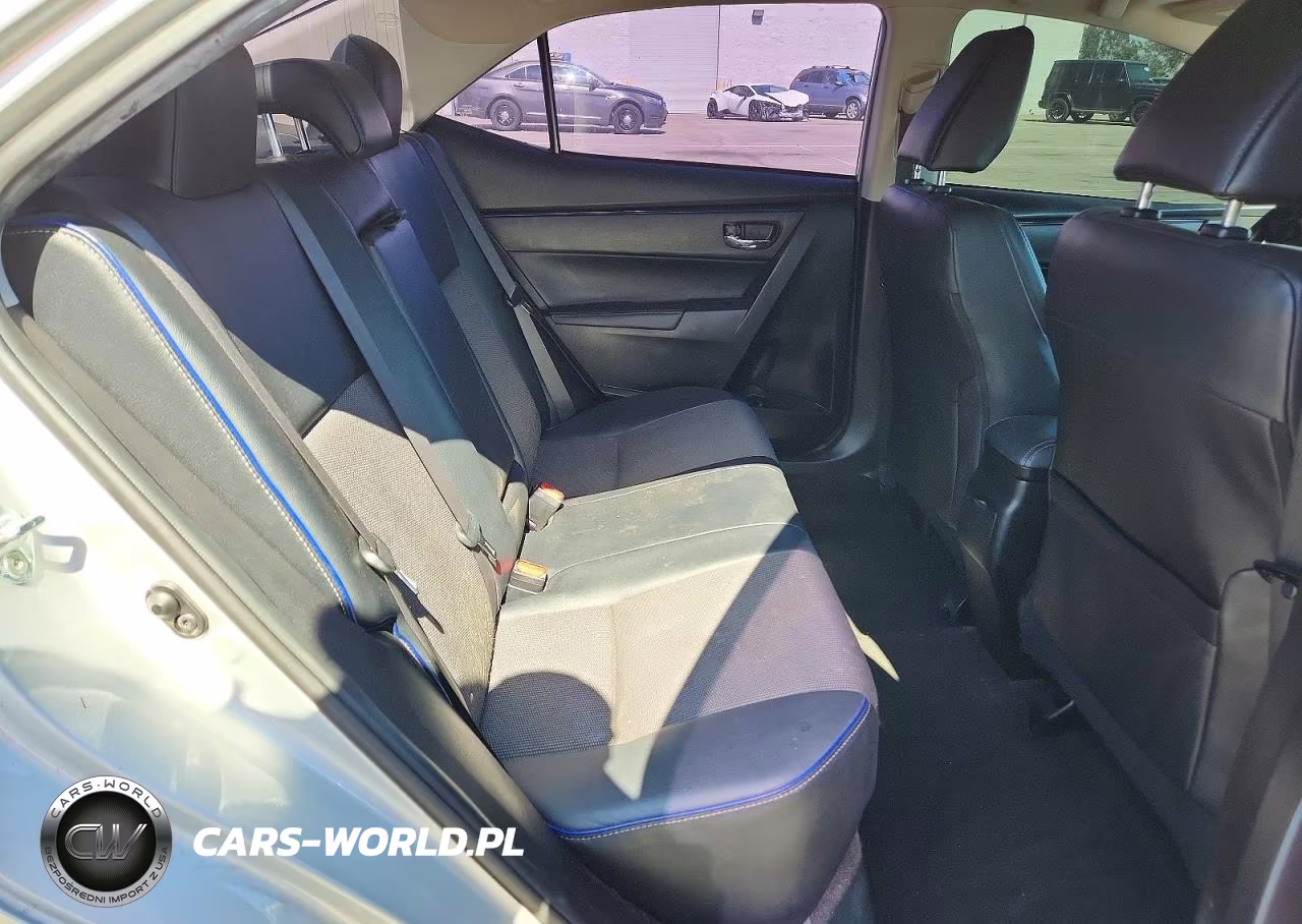 2017 Toyota Corolla Se VIN:5YFBURHE2HP660916 - 10