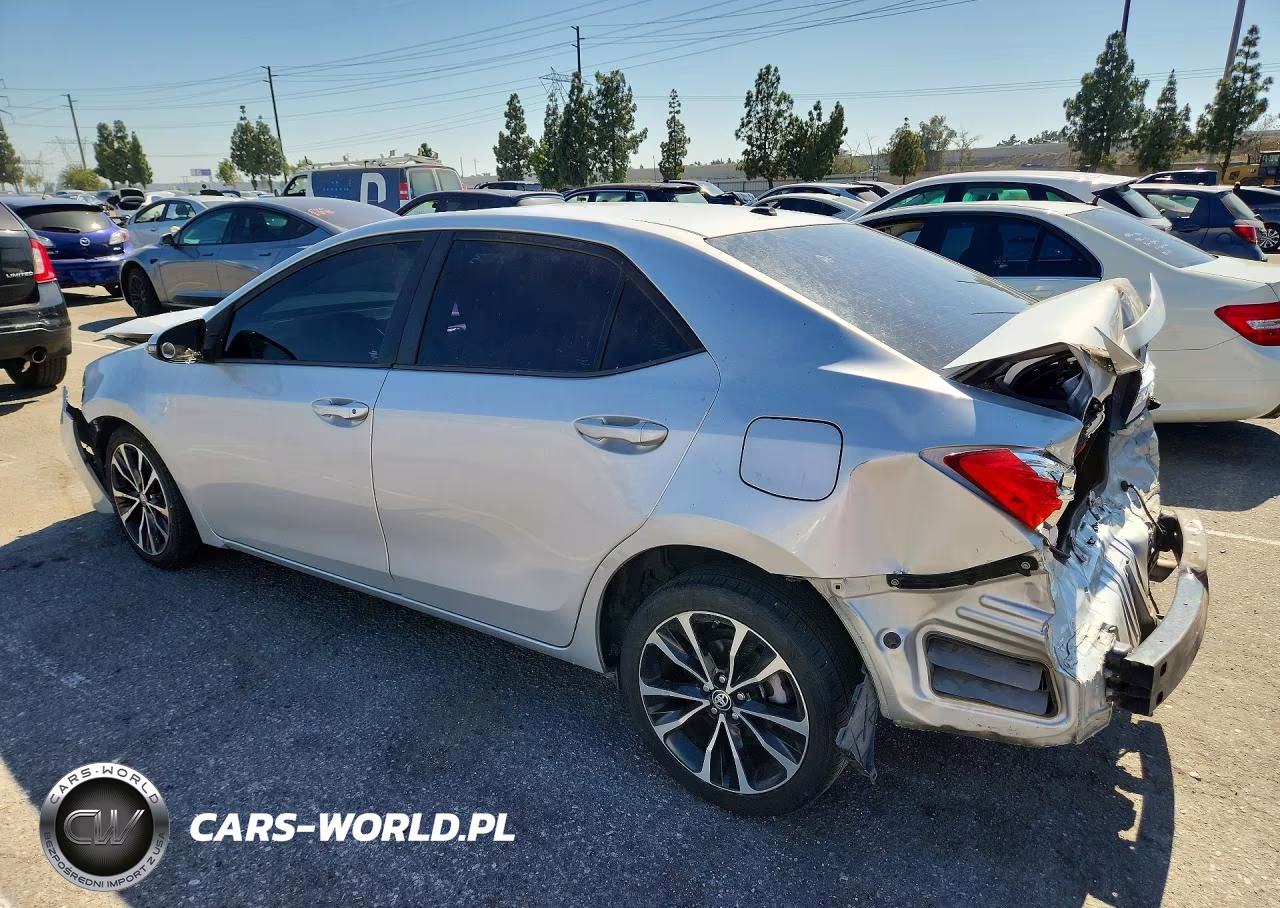 2017 Toyota Corolla Se VIN:5YFBURHE2HP660916 - 2