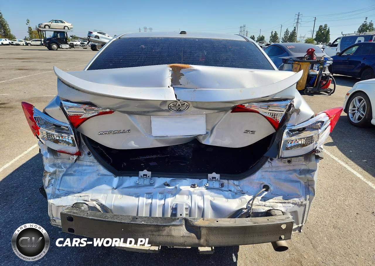 2017 Toyota Corolla Se VIN:5YFBURHE2HP660916 - 6