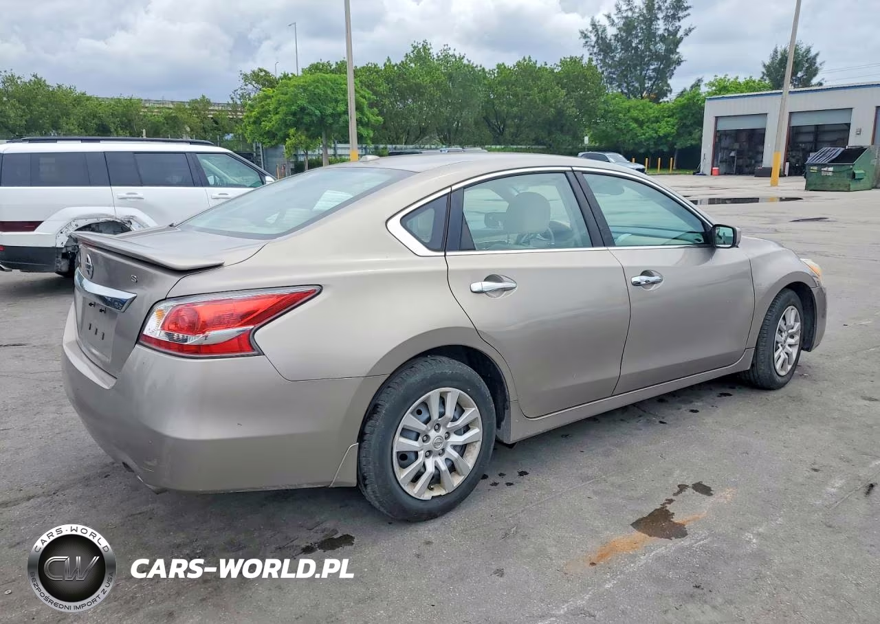 2015 Nissan Altima 2.5 S VIN:1N4AL3AP0FC153998 - 3