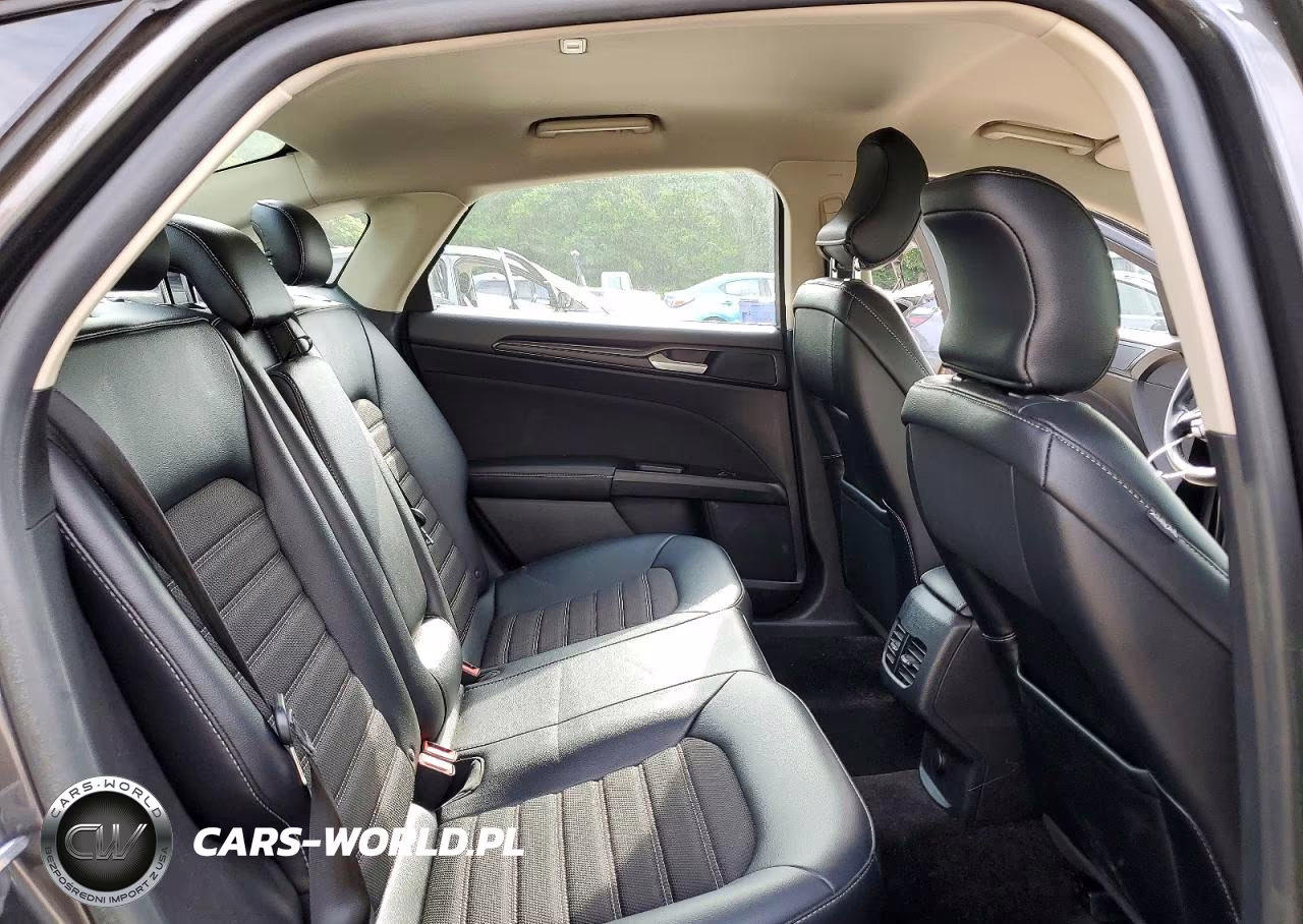 2018 Ford Fusion Se VIN:3FA6P0HD2JR228926 - 10