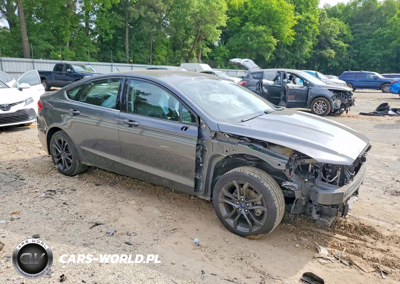 2018 Ford Fusion Se VIN:3FA6P0HD2JR228926 - 4