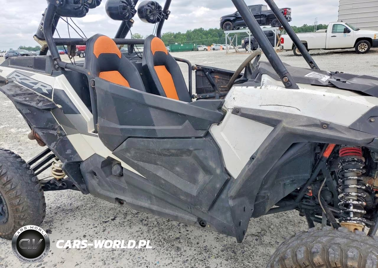 2015 Polaris Rzr Xp 1000 Eps VIN:3NSVDE993FF374040 - 9