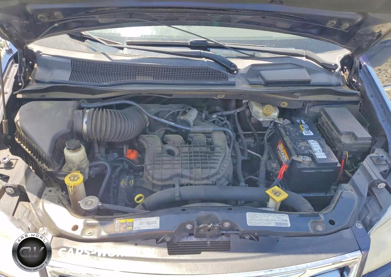 2013 Chrysler Town & Country Touring VIN:2C4RC1BG4DR646409 - 12