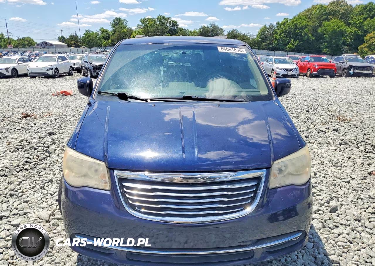 2013 Chrysler Town & Country Touring VIN:2C4RC1BG4DR646409 - 5