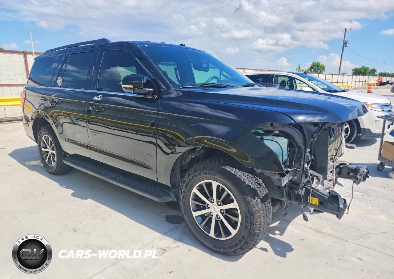 2019 Ford Expedition Xlt VIN:1FMJU1HT5KEA85495 - 4