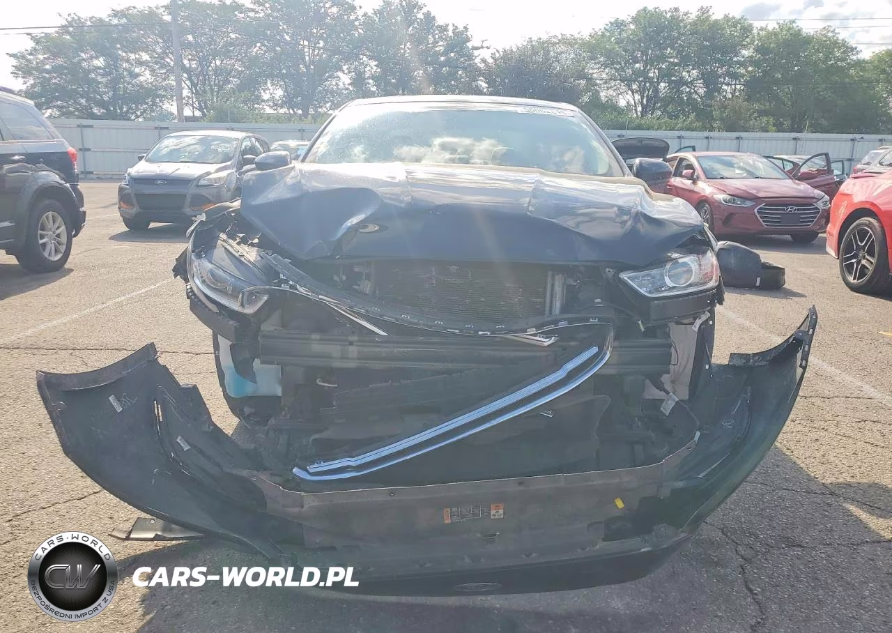 2015 Ford Fusion S VIN:3FA6P0G75FR118035 - 5