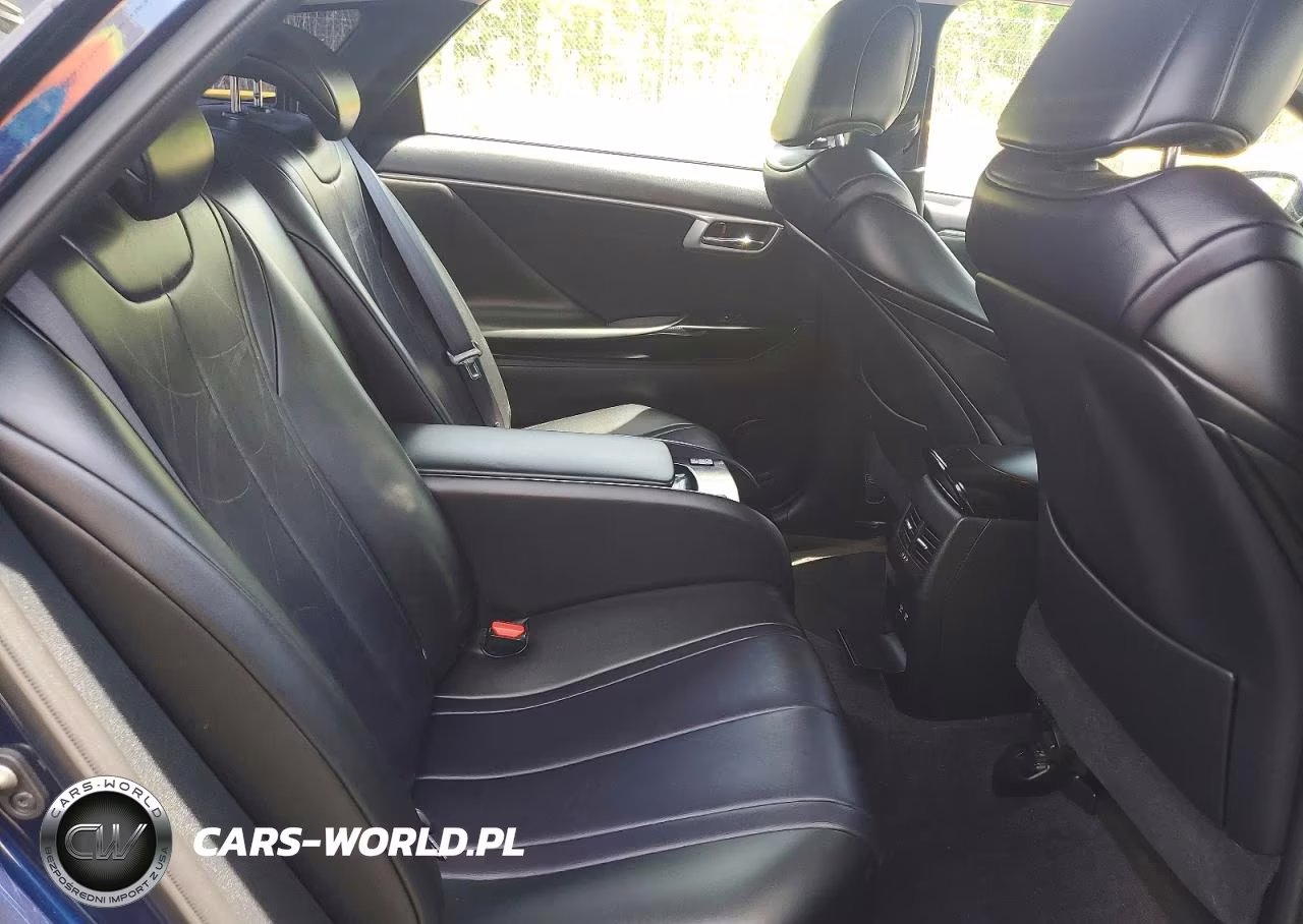 2018 Toyota Mirai Base VIN:JTDBVRBD5JA005317 - 10