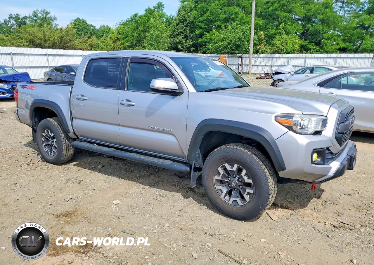 2018 Toyota Tacoma Trd Off-Road VIN:3TMCZ5AN5JM149299 - 4