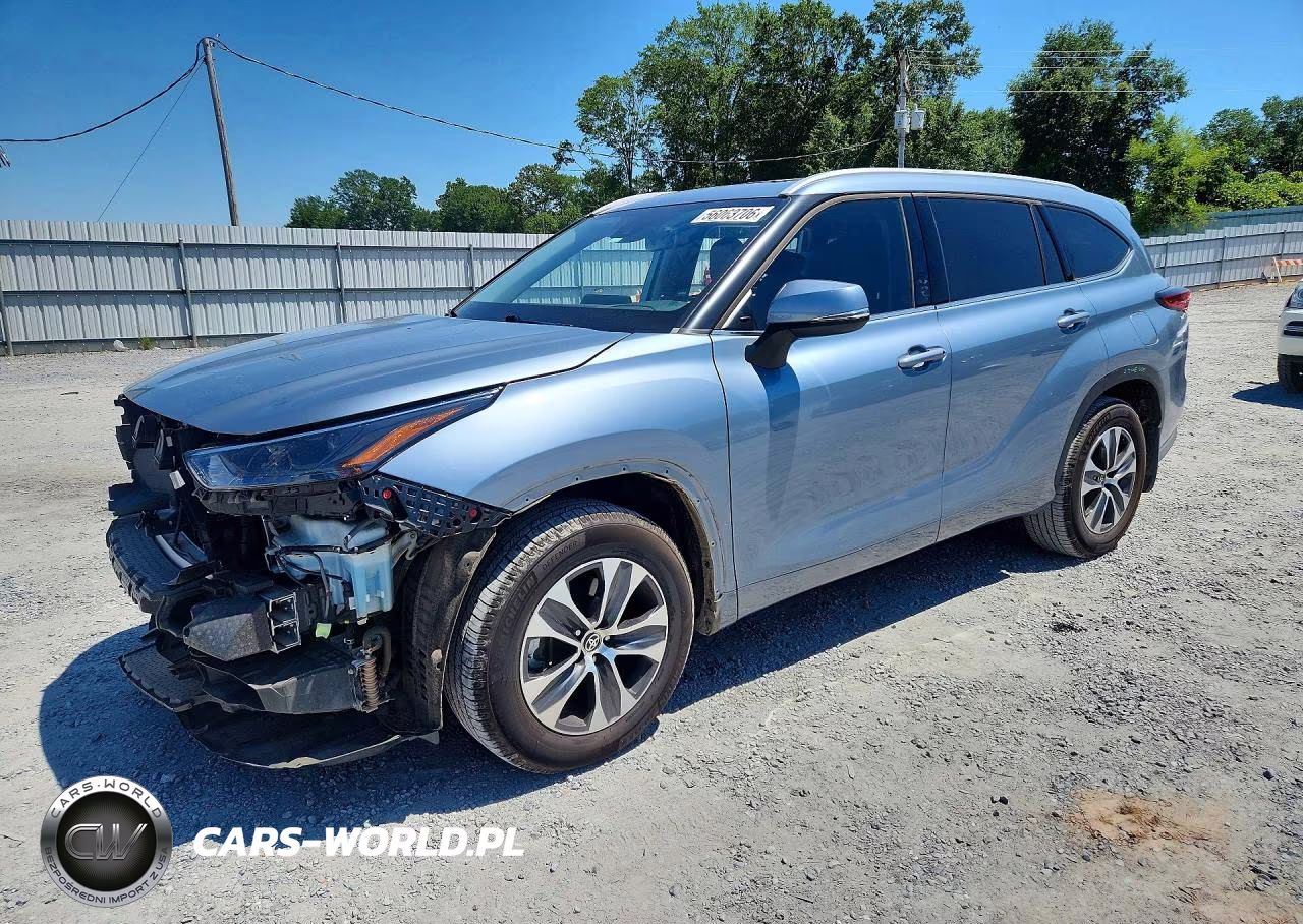 2022 Toyota Highlander Xle – zdjęcie 1 z 14