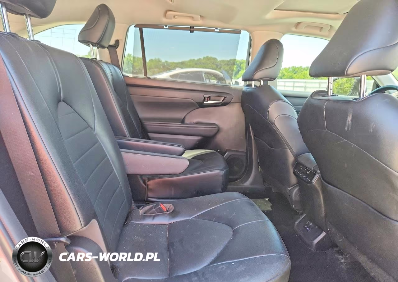 2022 Toyota Highlander Xle VIN:5TDGZRBH9NS196732 - 11