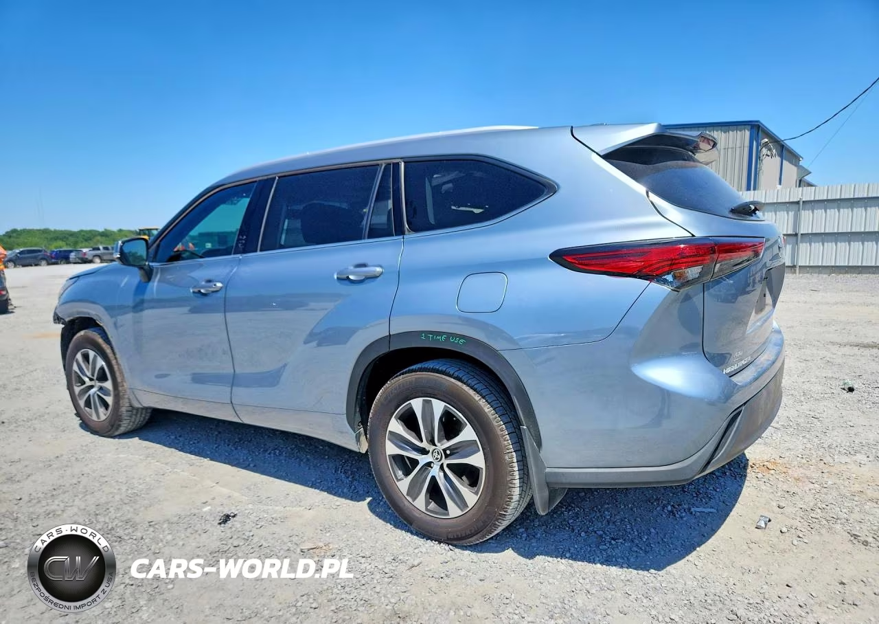 2022 Toyota Highlander Xle VIN:5TDGZRBH9NS196732 - 2