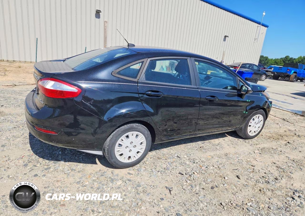 2016 Ford Fiesta S VIN:3FADP4AJ0GM180041 - 3