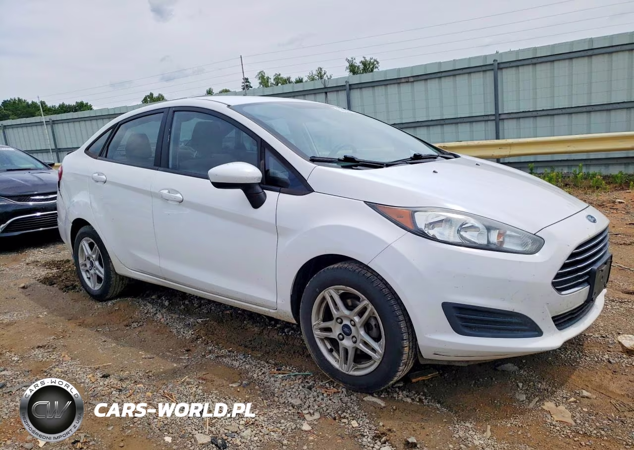 2018 Ford Fiesta Se VIN:3FADP4BJ0JM116491 - 4