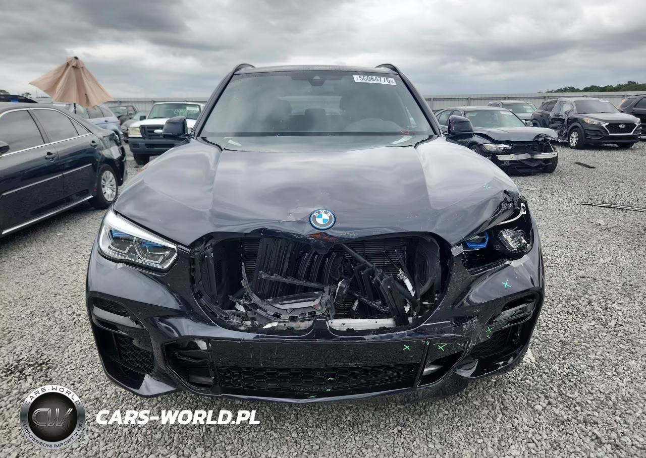 2022 BMW X5 xDrive45E VIN:5UXTA6C04N9M89447 - 5
