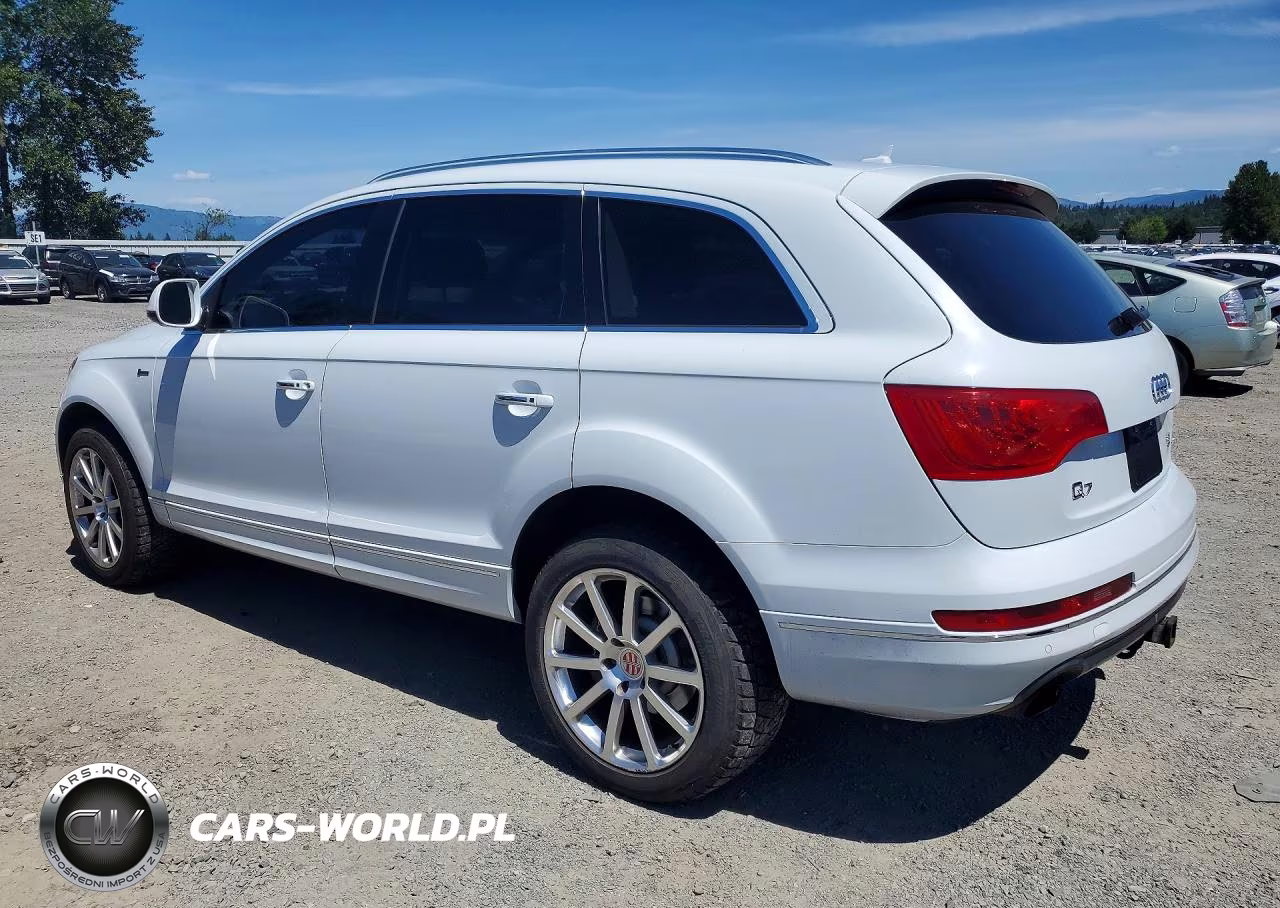 2015 Audi Q7 Premium Plus VIN:WA1LGAFEXFD001587 - 2