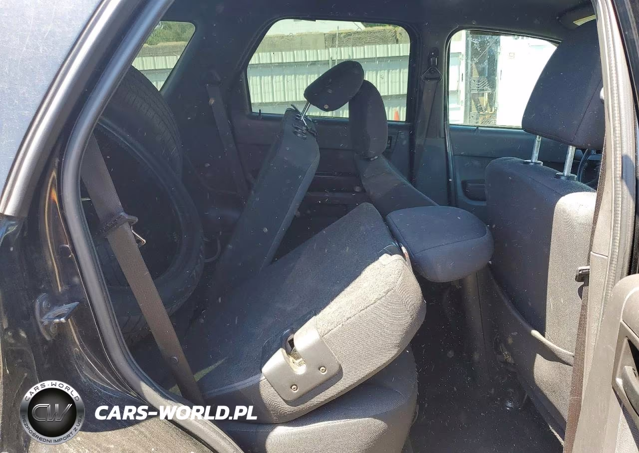 2010 Ford Escape Xlt VIN:1FMCU0D77AKC41208 - 11